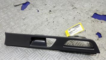 Console central (interieur plastique) VOLKSWAGEN TRANSPORTER 5 PHASE 1 – 7H5867409F