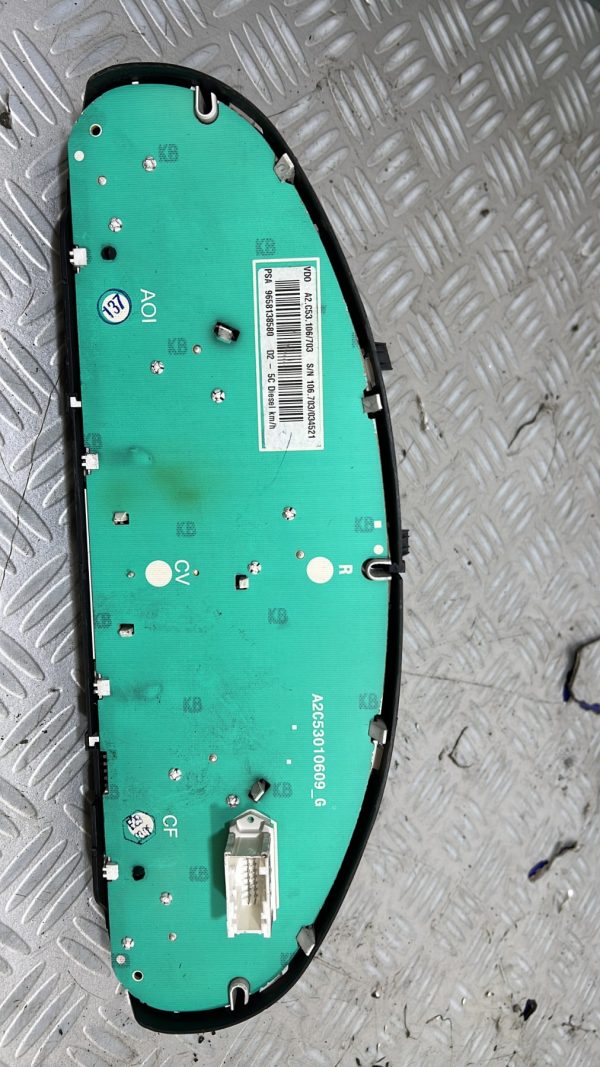 Compteur PEUGEOT 407 PHASE 1 – 9658138580