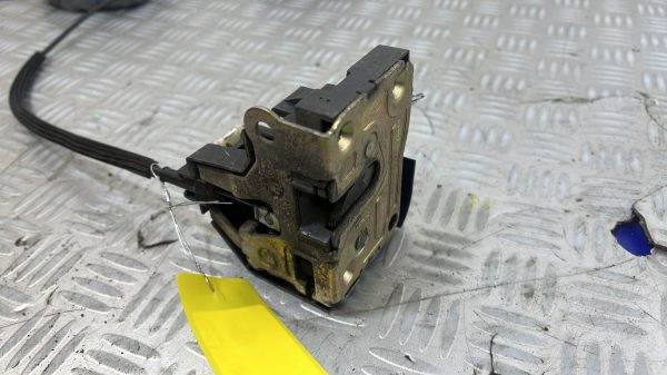 Serrure arriere gauche RENAULT CLIO 2 PHASE 1 – 7700415974