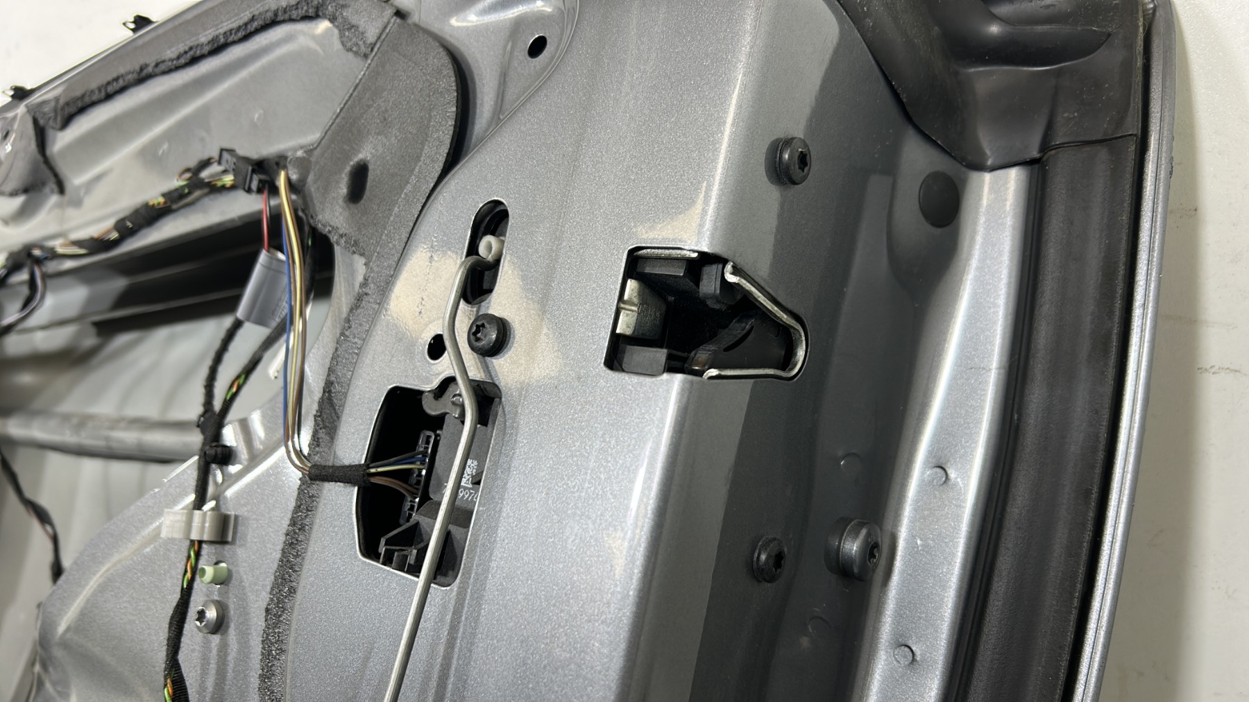 Porte avant droit BMW SERIE 1 E88 CABRIO – 41007207446