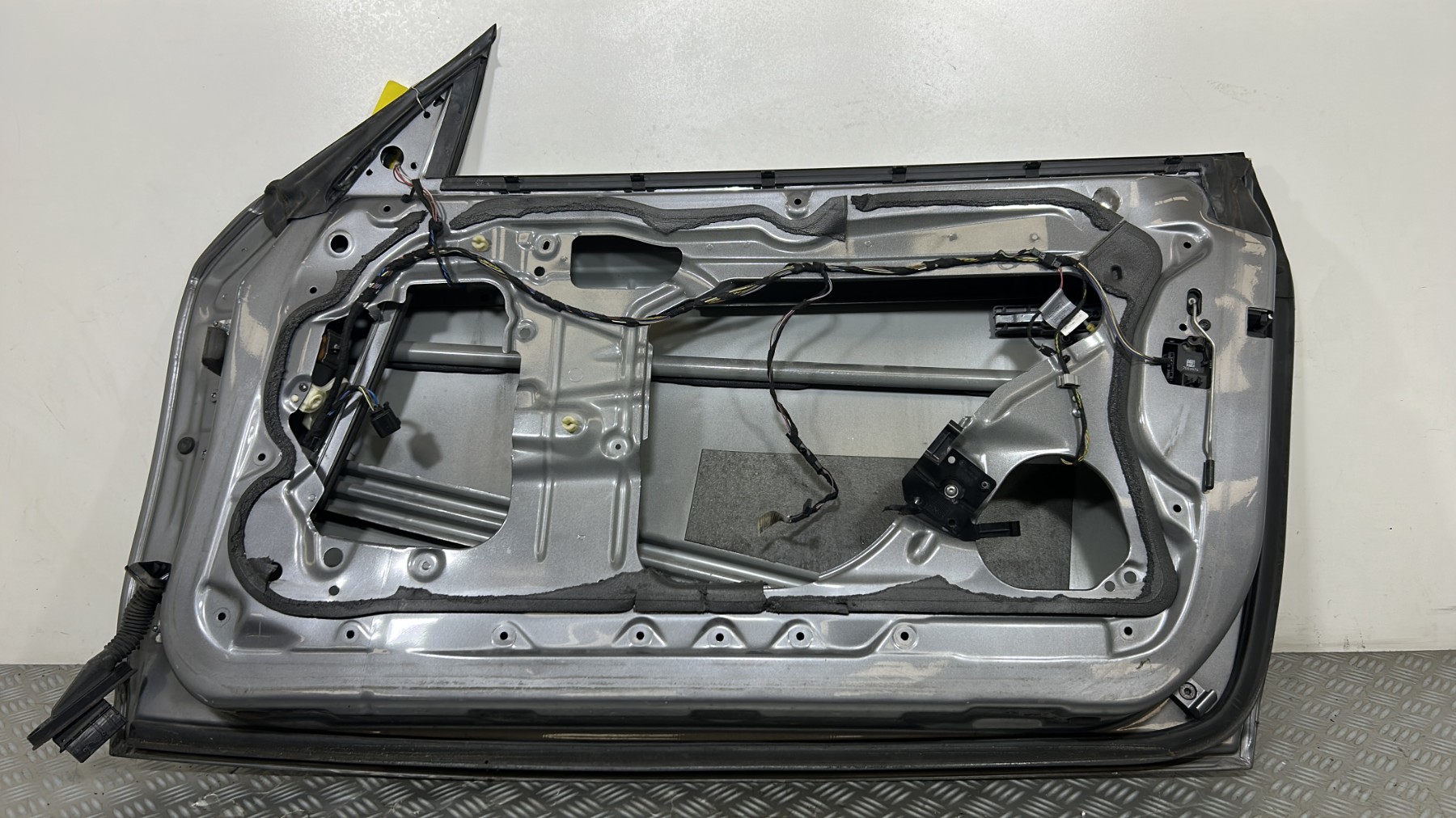 Porte avant droit BMW SERIE 1 E88 CABRIO – 41007207446