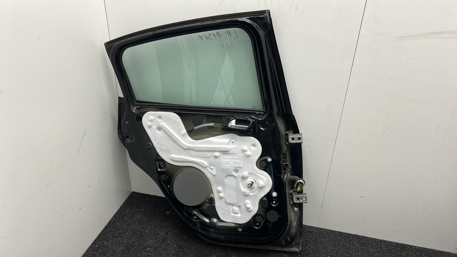Porte arriere gauche PEUGEOT 208 1 PHASE 2 – 9671907580