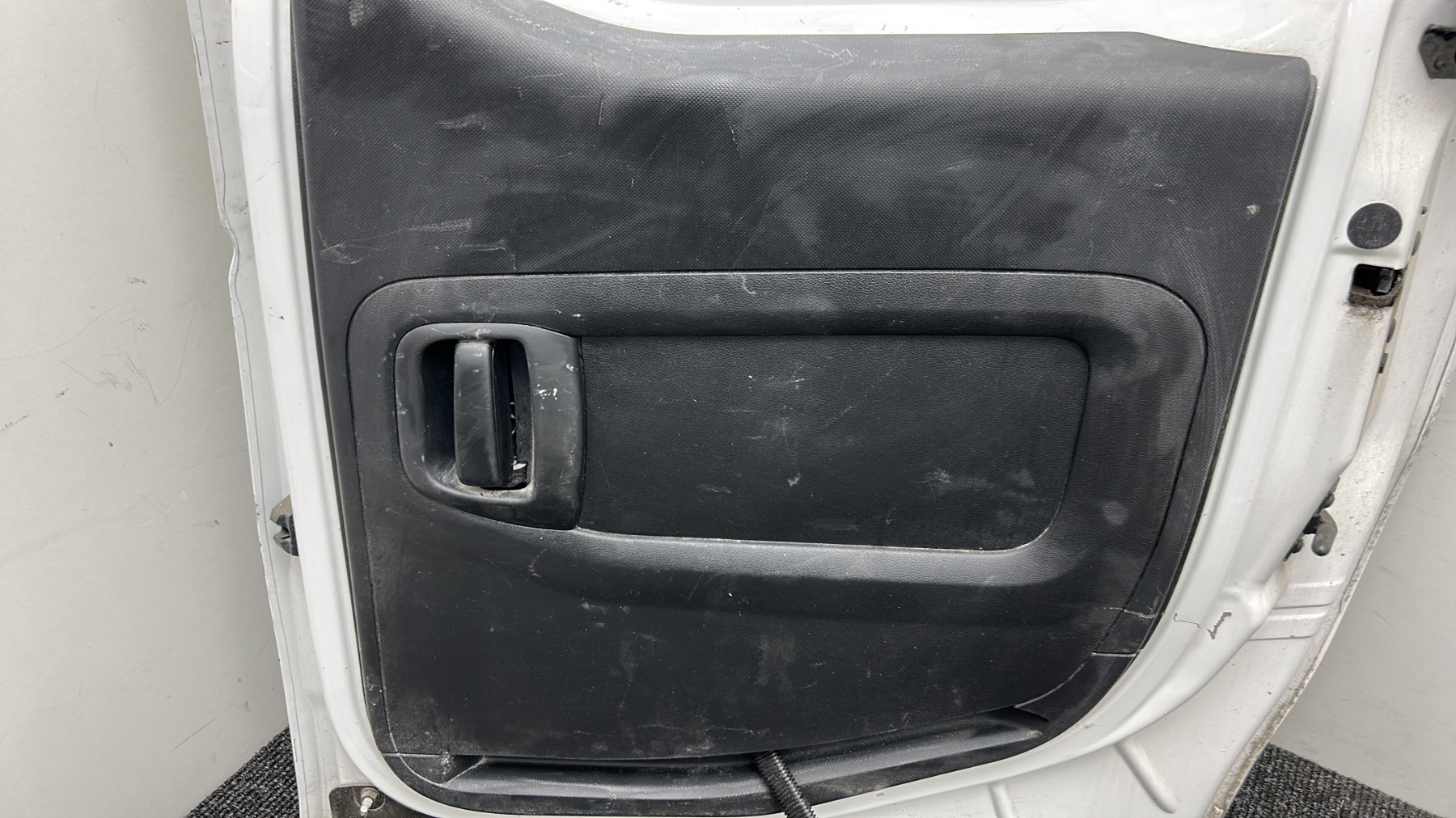 Porte laterale droit PEUGEOT PARTNER 2 PHASE 3 – 9831177480