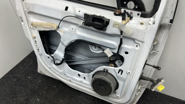 Porte avant gauche PEUGEOT PARTNER 2 PHASE 3 – 9002Z3