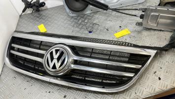 Calandre VOLKSWAGEN TIGUAN 1 PHASE 1 – 5N0853651A