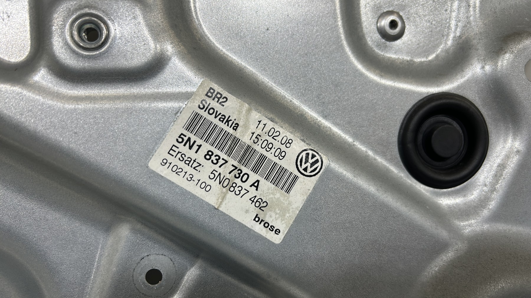 Leve vitre electrique avant droit VOLKSWAGEN TIGUAN 1 PHASE 1 – 5N1837730A
