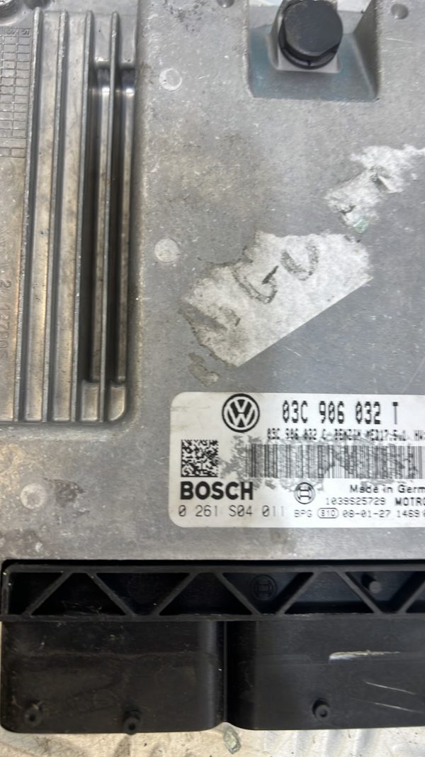 Calculateur moteur VOLKSWAGEN TIGUAN 1 PHASE 1 – 03C906032T