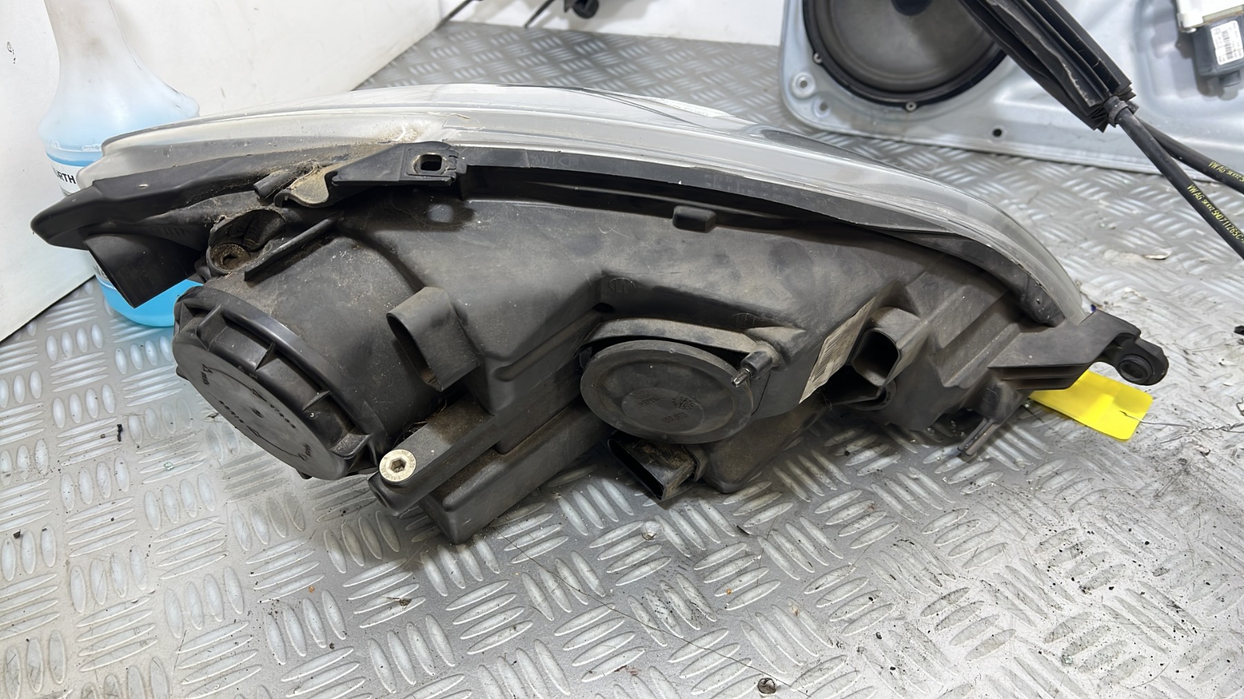 Optique avant principal gauche (feux)(phare) VOLKSWAGEN GOLF PLUS PHASE 1 – 1EE24701305