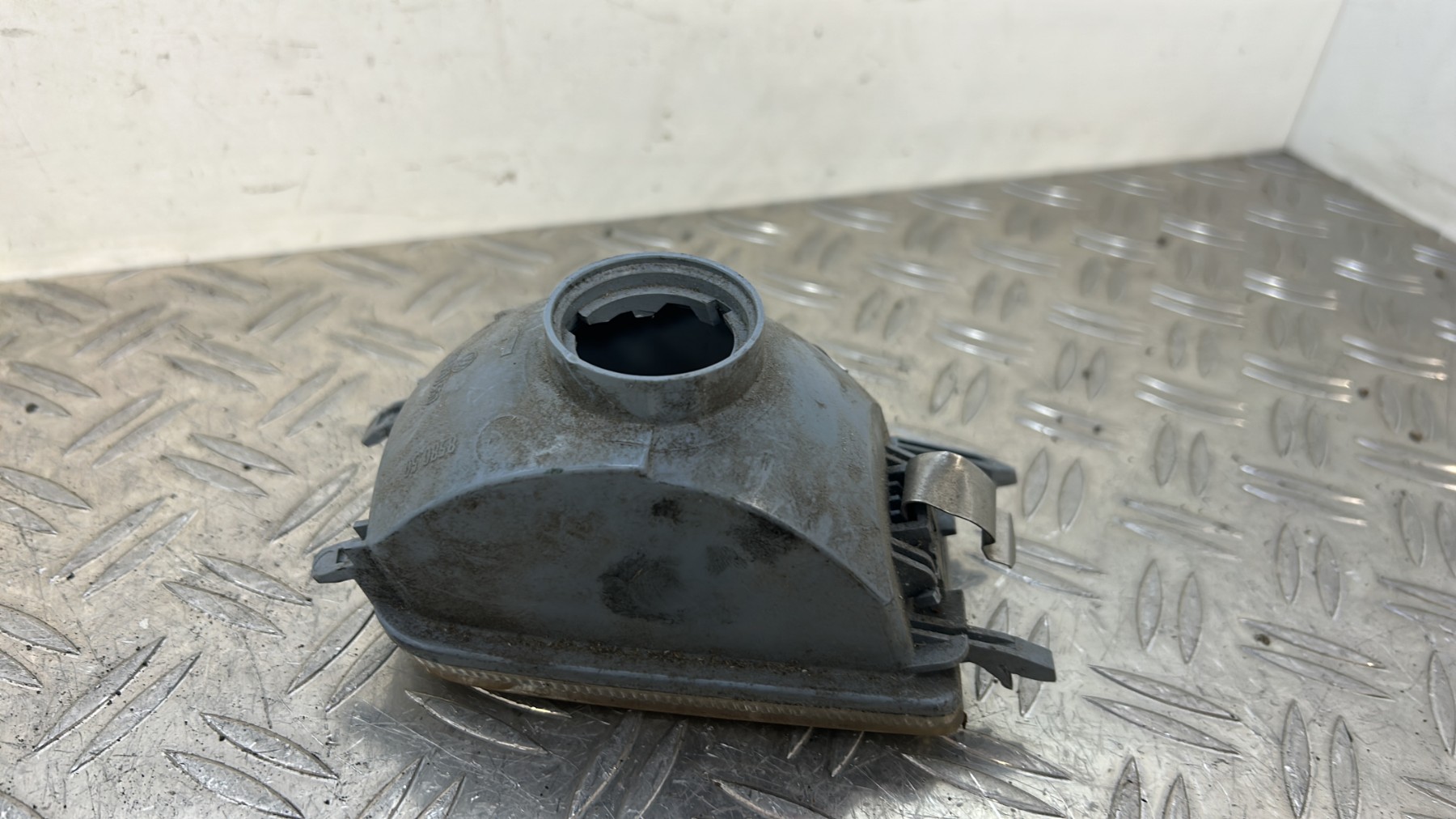 Optique avant secondaire gauche (feux)(clignotant) VOLKSWAGEN GOLF 3 – 1H0953155D
