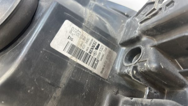 Optique avant principal gauche (feux)(phare) RENAULT CLIO 3 PHASE 1 – 8200865321