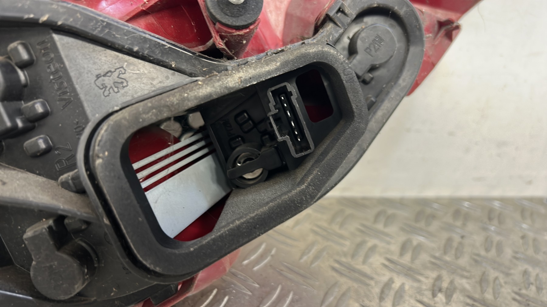 Feu arriere principal droit (feux) PEUGEOT 207 PHASE 1 – 9649986580