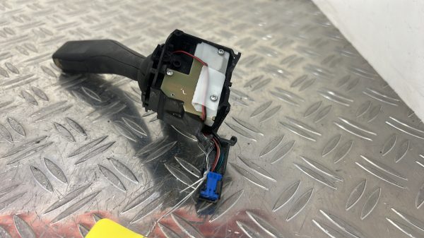 Commodo d’essuie glaces VOLKSWAGEN TIGUAN 1 PHASE 1 – 1K0953519H