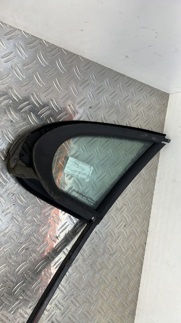 Custode avant droit (porte) PEUGEOT 207 PHASE 1 – 43R001163