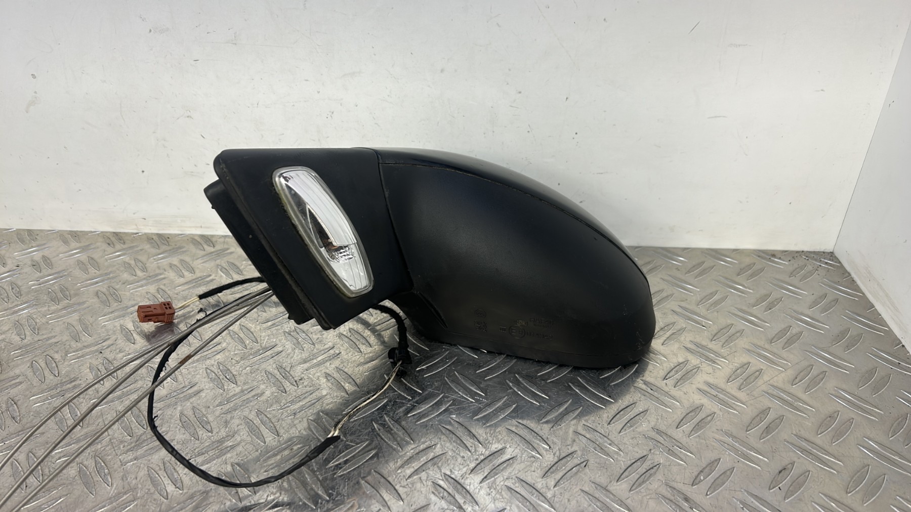 Retroviseur gauche PEUGEOT 207 PHASE 1 – 8149ZE