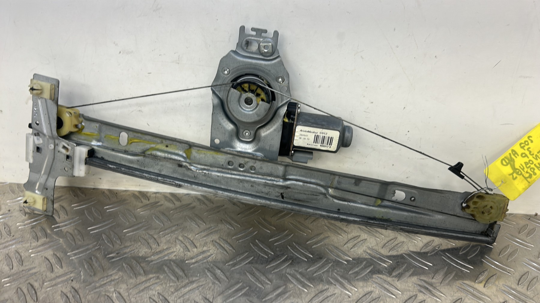 Leve vitre electrique avant droit PEUGEOT 207 PHASE 1 – 400912D