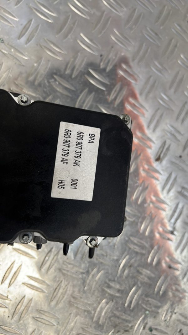 Bloc ABS (freins anti-blocage) VOLKSWAGEN POLO 5 PHASE 1 – 6R0907379
