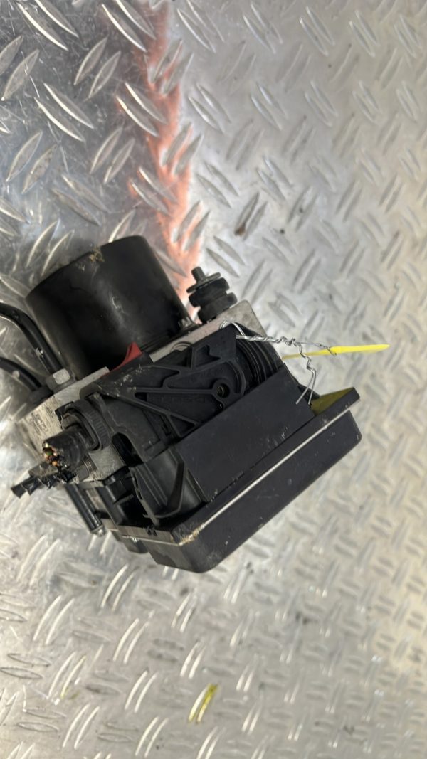Bloc ABS (freins anti-blocage) VOLKSWAGEN POLO 5 PHASE 1 – 6R0907379