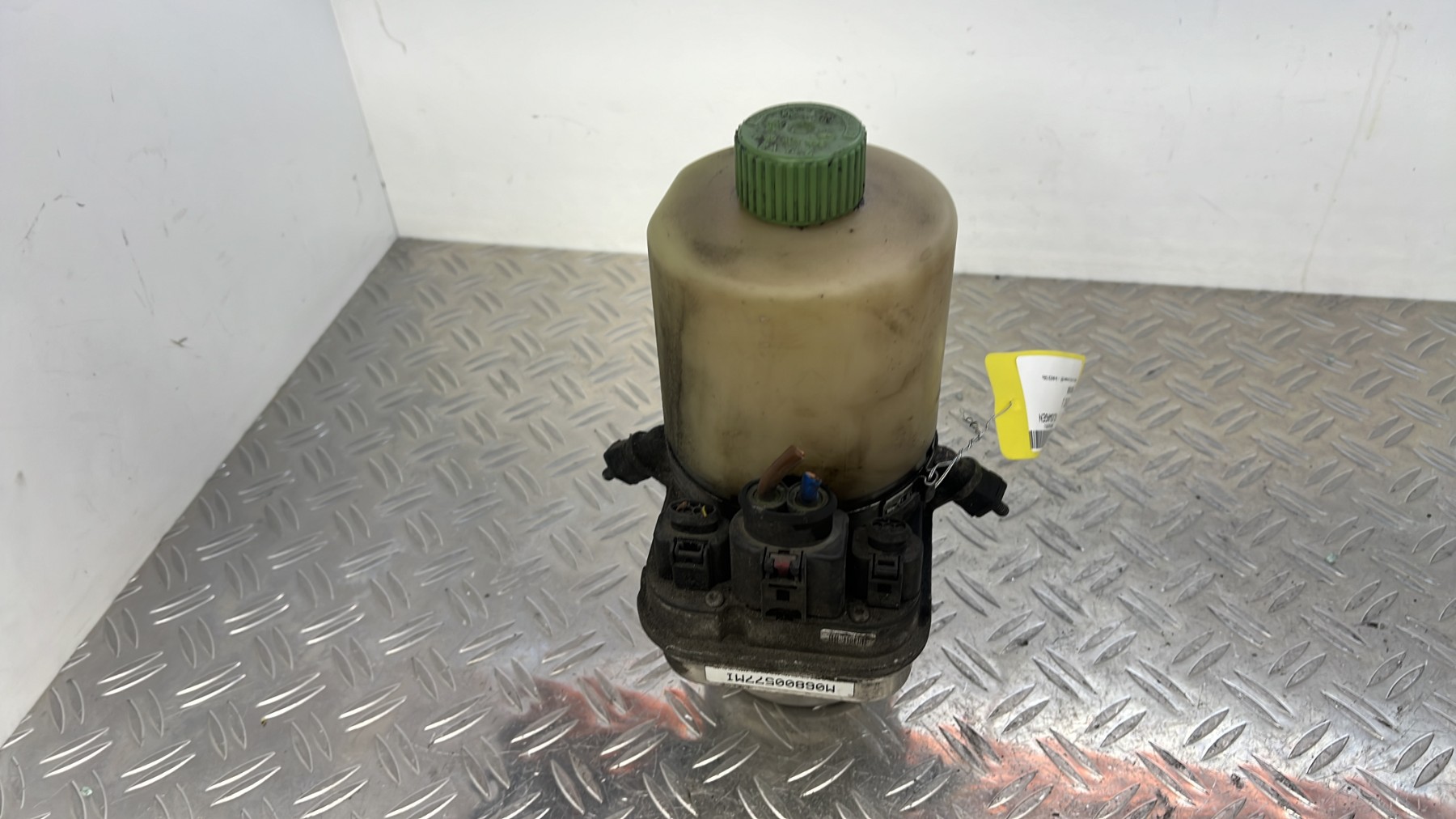 Pompe de direction VOLKSWAGEN POLO 5 PHASE 1 – 6R0423156B