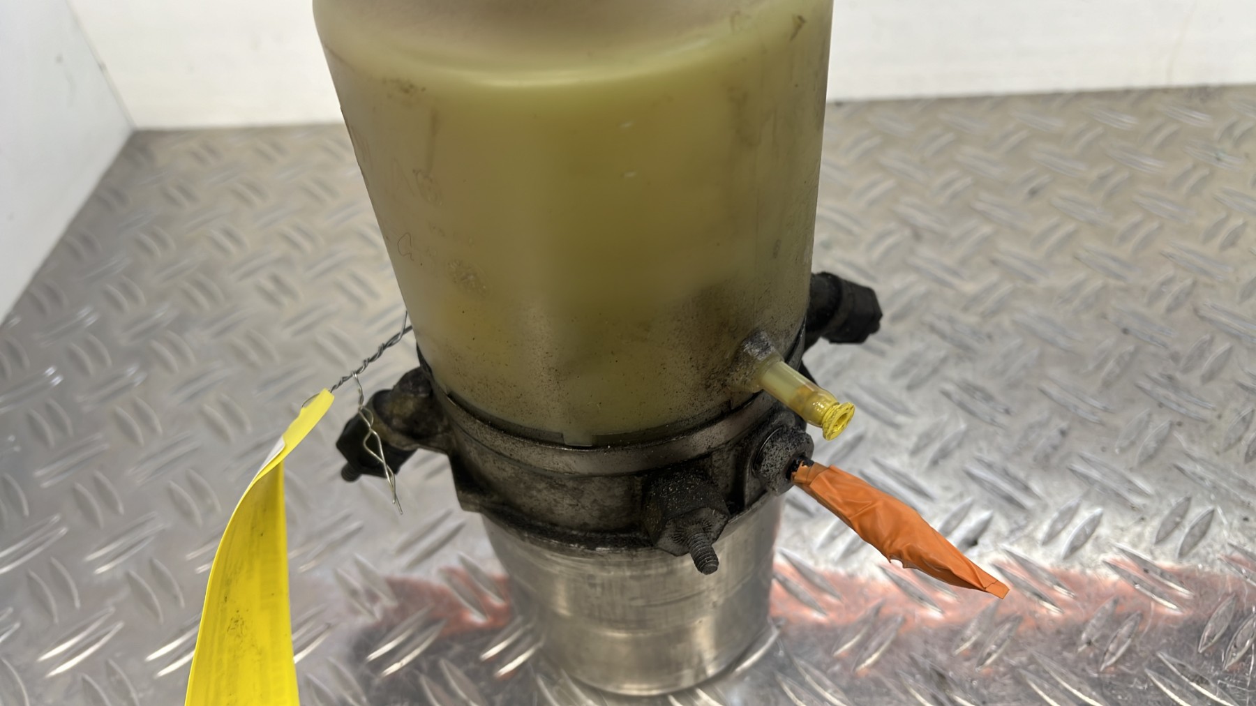 Pompe de direction VOLKSWAGEN POLO 5 PHASE 1 – 6R0423156B