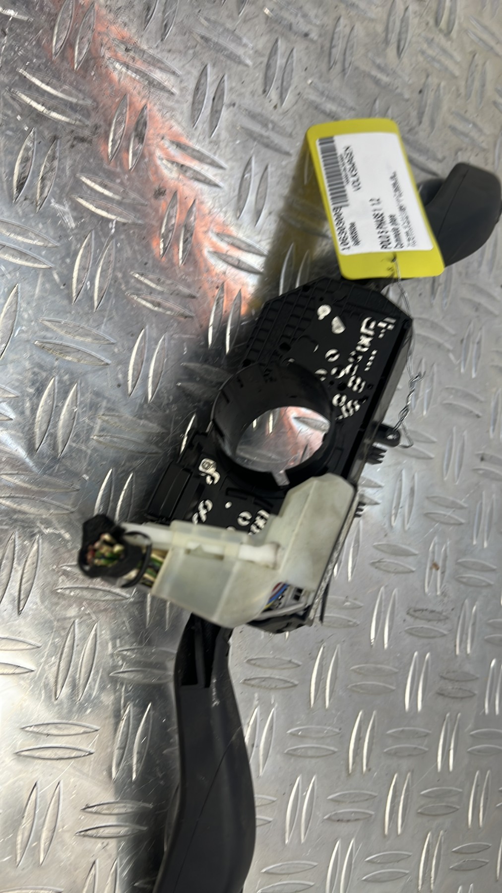 Commodo phare VOLKSWAGEN POLO 5 PHASE 1 – 6Q0953503EA