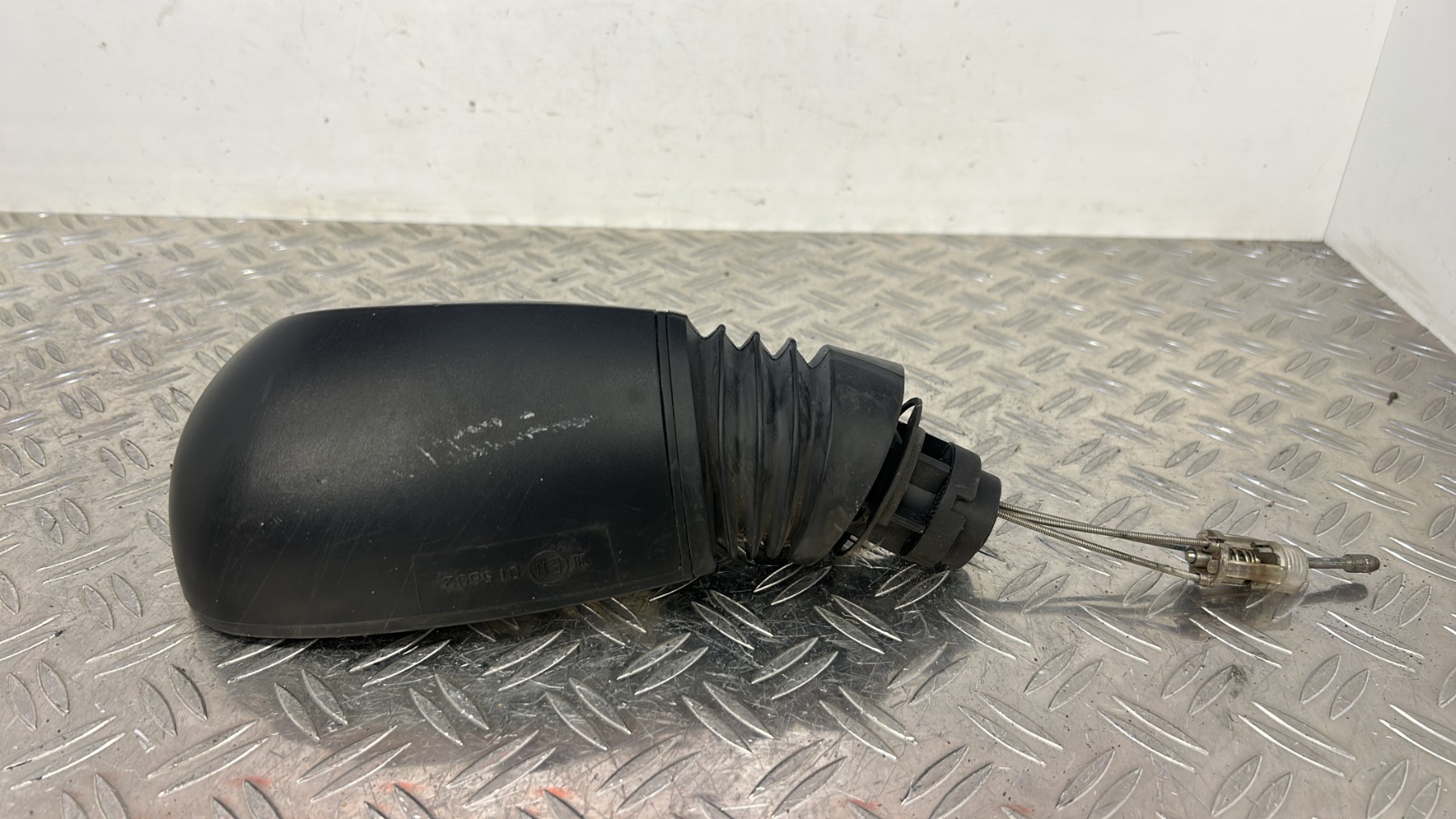 Retroviseur droit FIAT PUNTO 2 PHASE 1 – 735310075