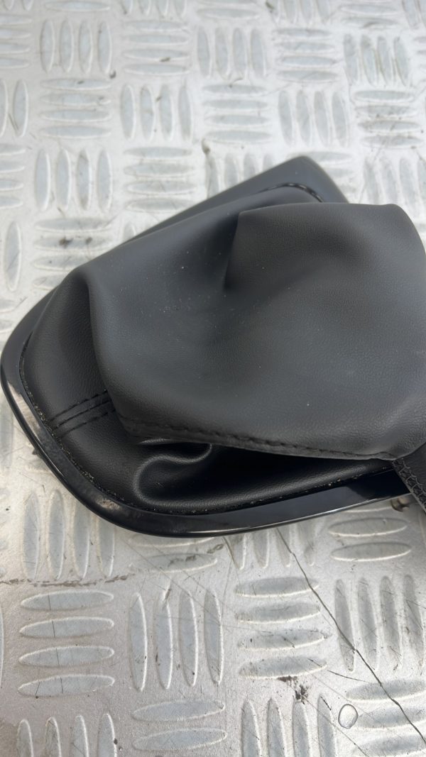 Soufflet de levier de vitesse RENAULT CLIO 4 PHASE 1 – 15601900