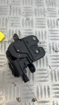 Serrure de coffre RENAULT CLIO 4 PHASE 1 – 846300003R