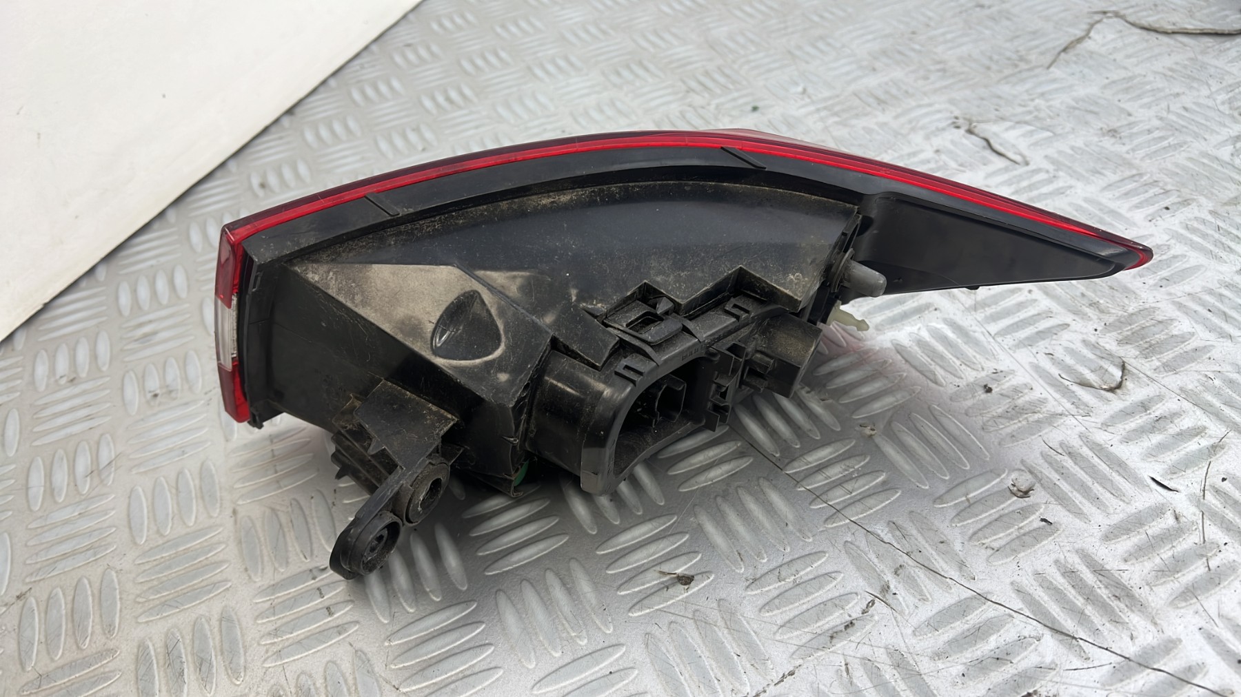 Feu arriere principal gauche (feux) RENAULT CLIO 4 PHASE 1 – 265553021R