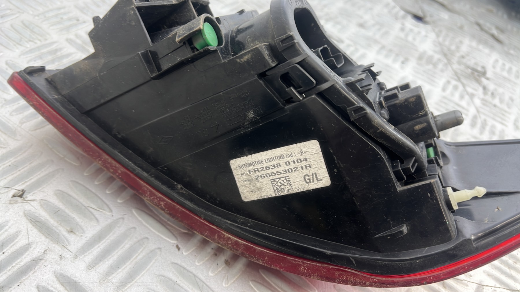 Feu arriere principal gauche (feux) RENAULT CLIO 4 PHASE 1 – 265553021R