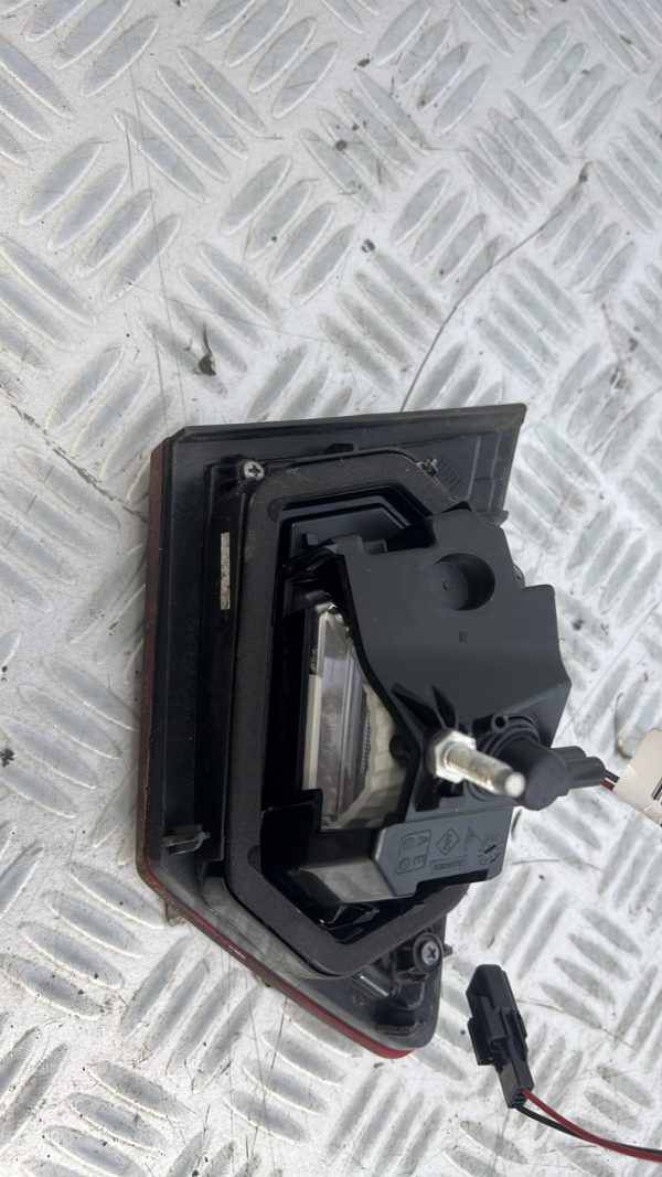 Feu arriere secondaire droit (feux) RENAULT CLIO 4 PHASE 1 – 265505796R