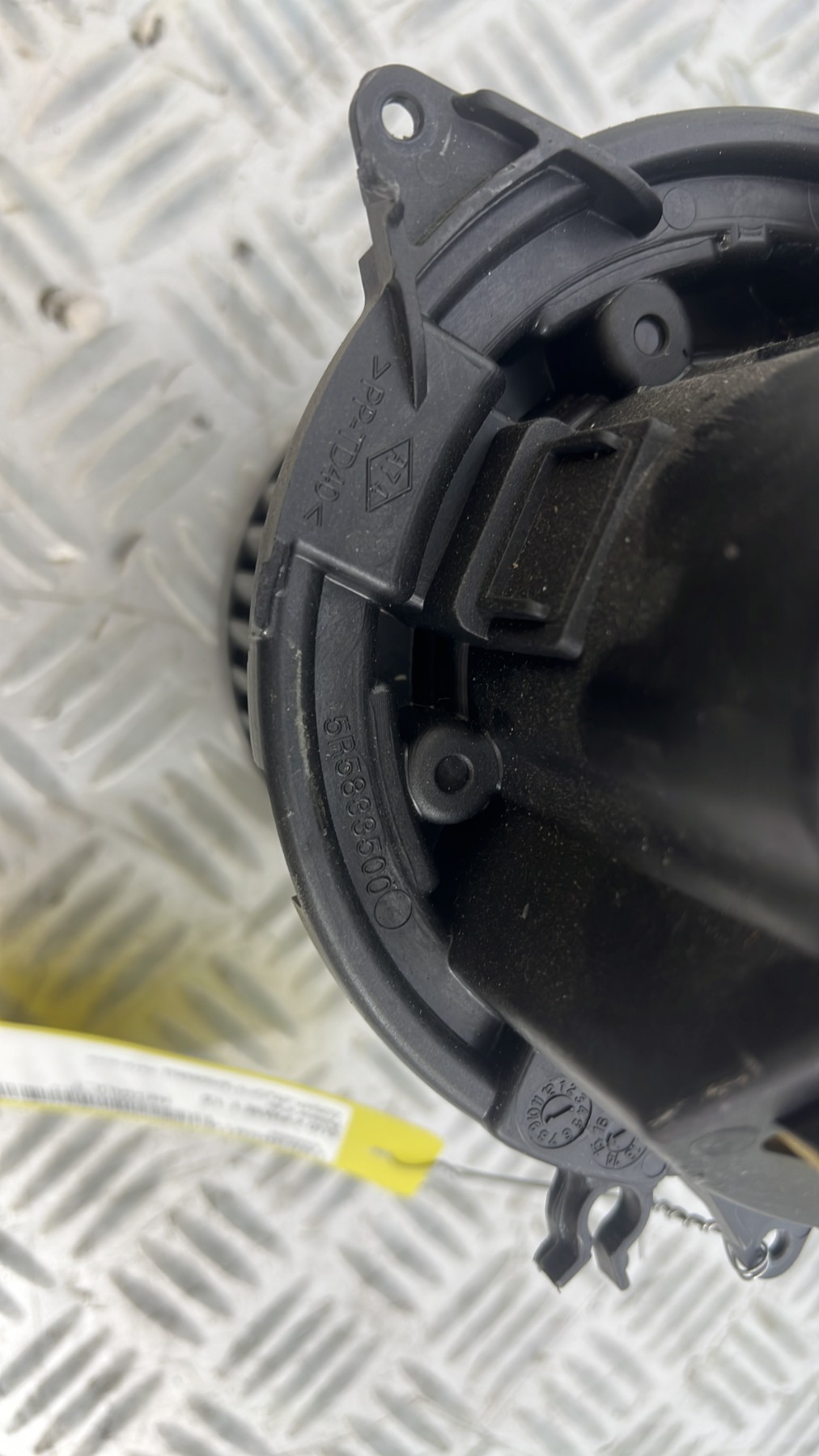 Pulseur d’air RENAULT CLIO 4 PHASE 1 – 5R5833500