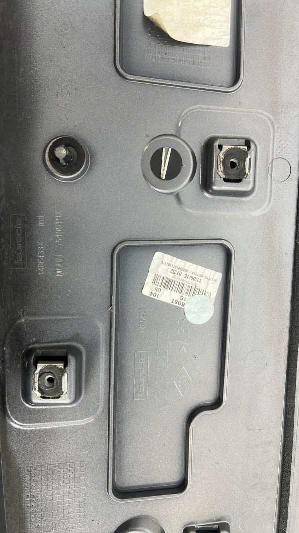 Becquet RENAULT CLIO 4 PHASE 1 – 960304308R
