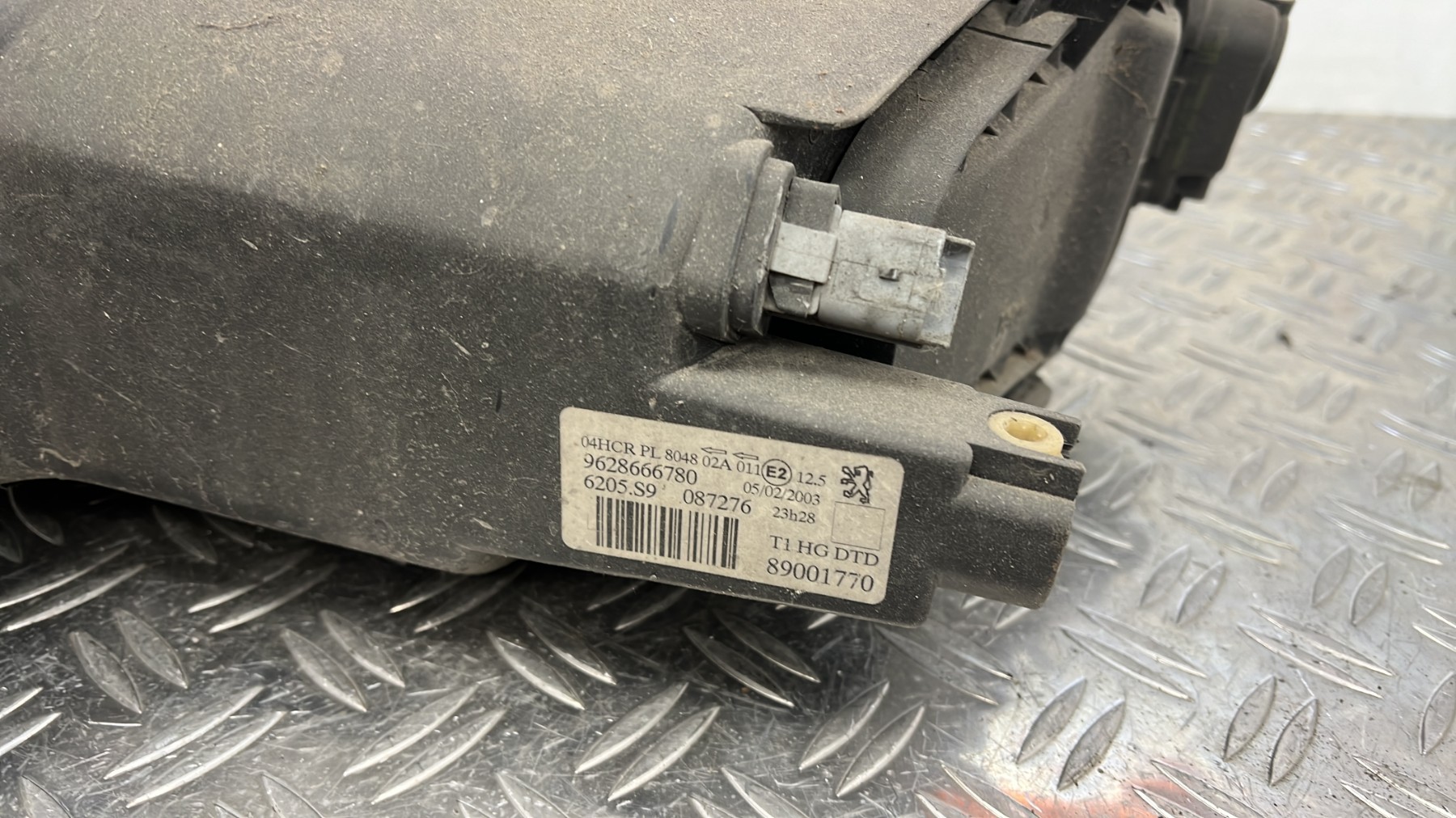 Optique avant principal droit (feux)(phare) PEUGEOT 206 PHASE 1 – 87276