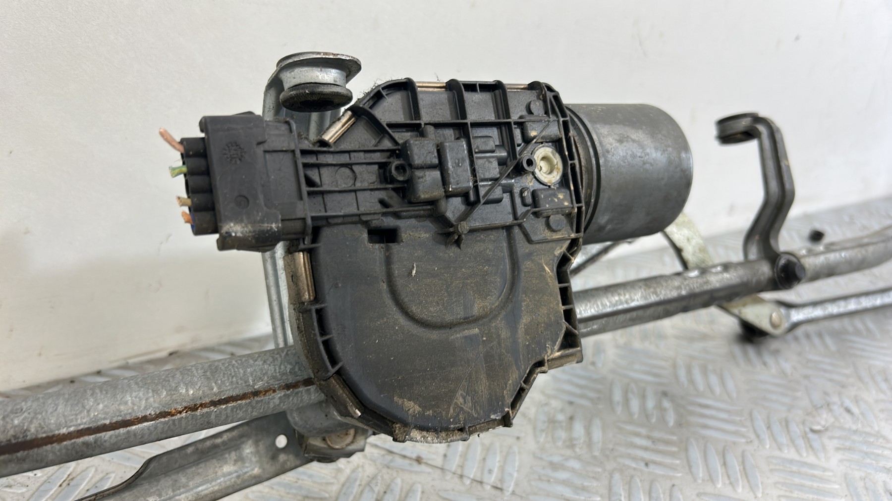 Moteur essuie glace avant PEUGEOT 308 1 PHASE 1