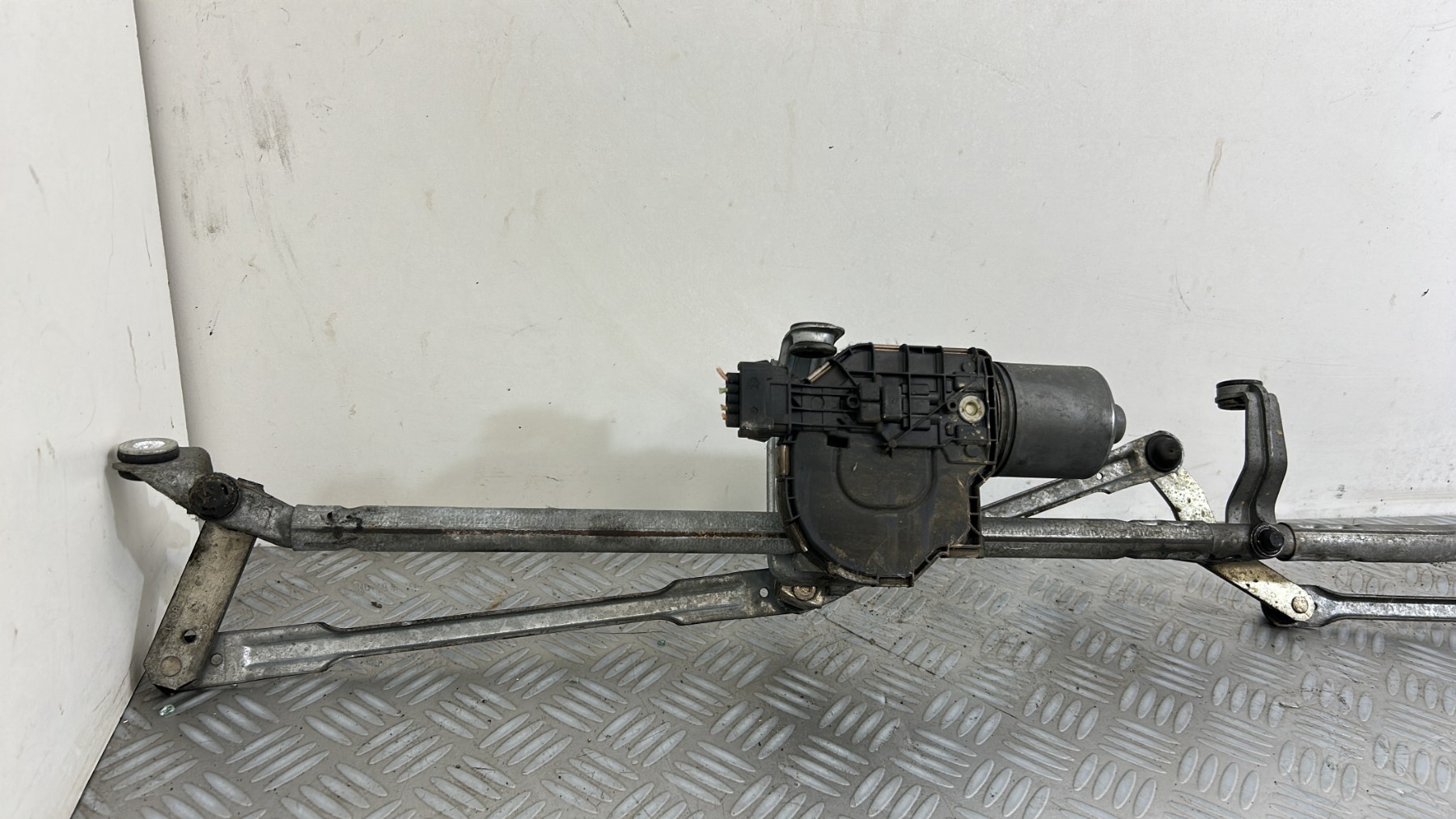 Moteur essuie glace avant PEUGEOT 308 1 PHASE 1