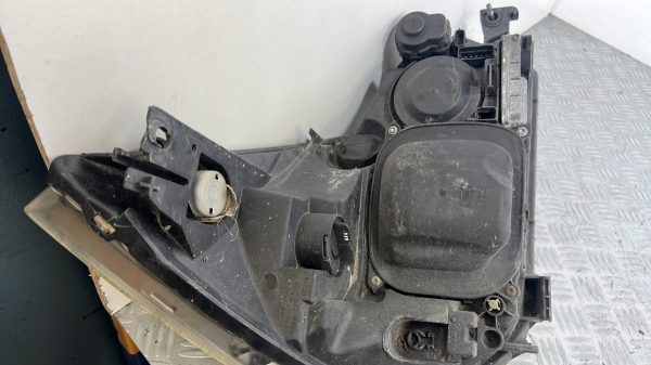 Optique avant principal gauche (feux)(phare) RENAULT ESPACE 4 PHASE 2 – 8200394706