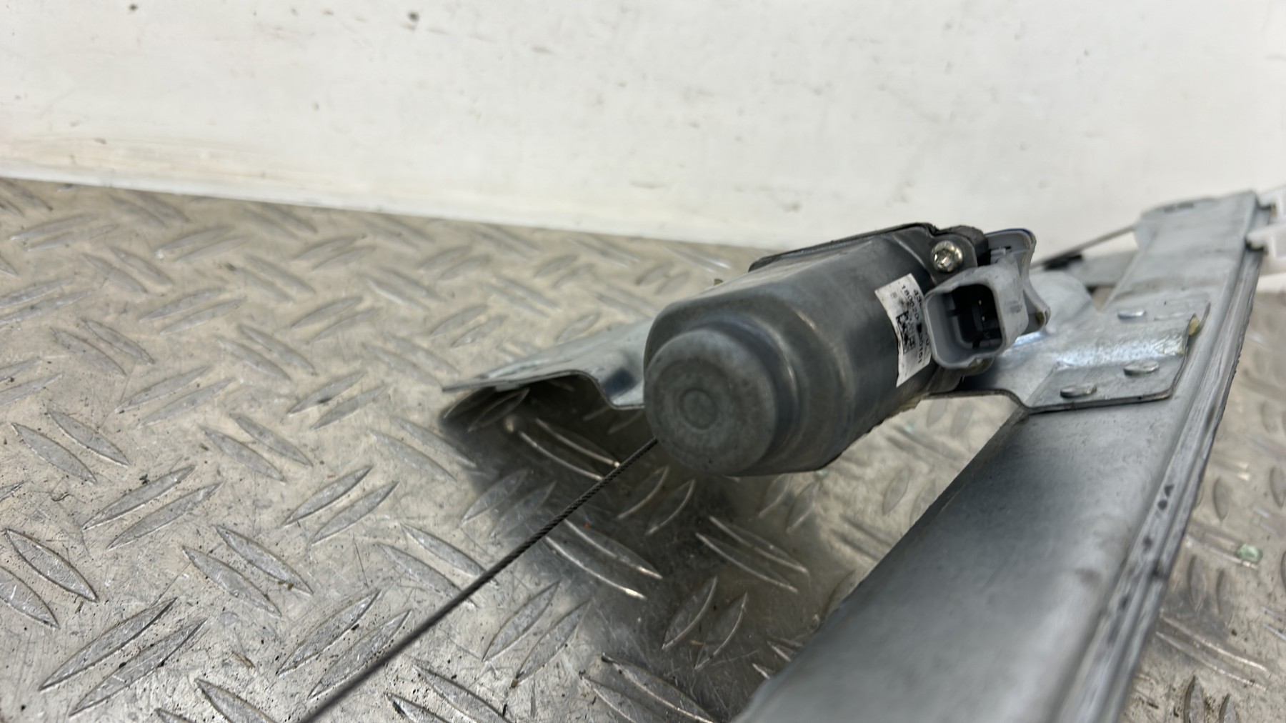 Leve vitre electrique avant droit