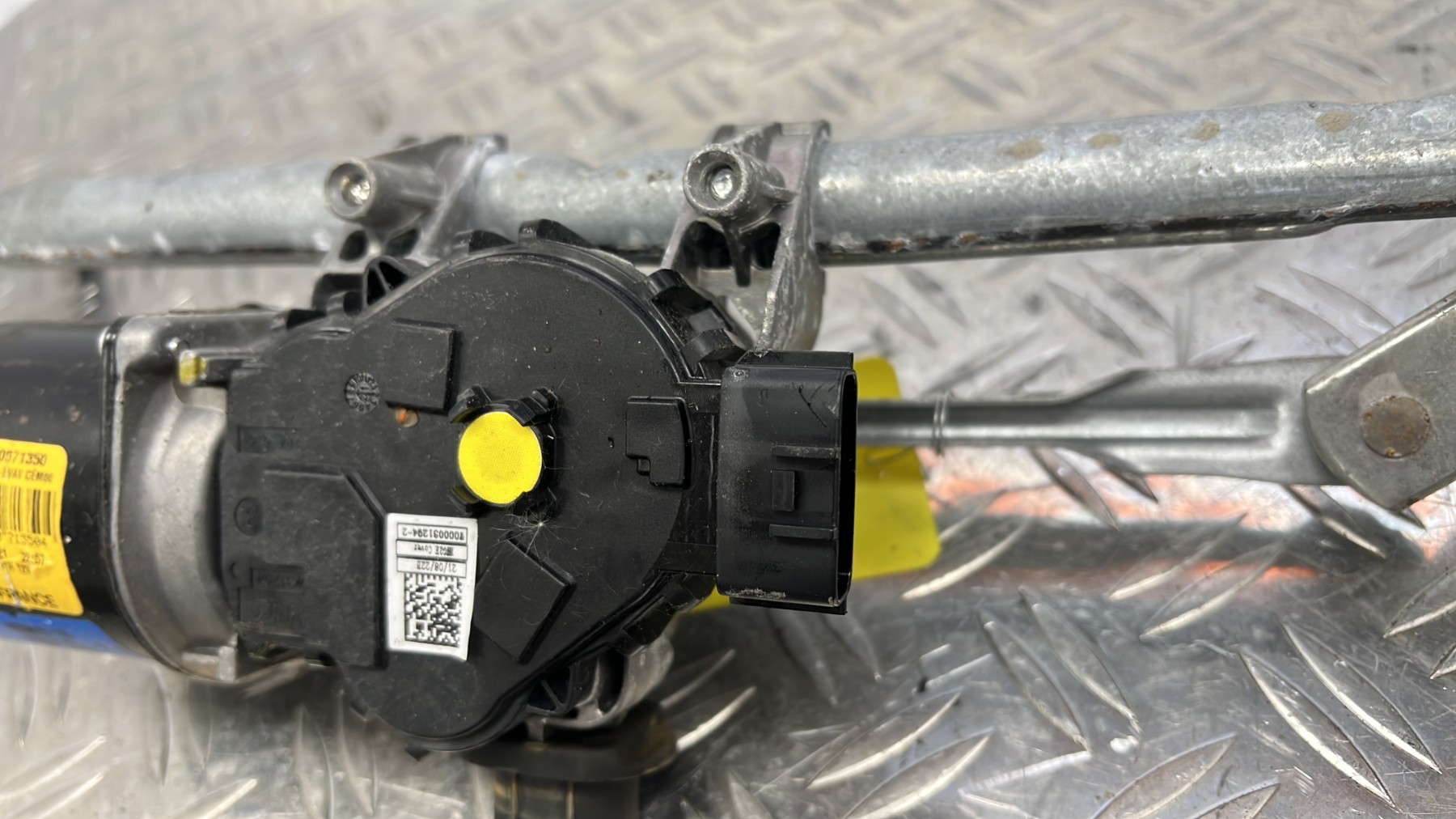 Moteur essuie glace avant RENAULT MEGANE 4 PHASE 1 – 288005974r