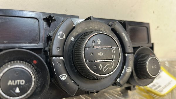 Commande chauffage PEUGEOT 308 1 PHASE 1 – 96850724XT