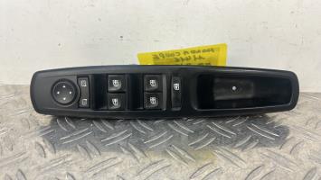 Interrupteur de leve vitre avant gauche RENAULT MEGANE 3 PHASE 1 – 809610016R