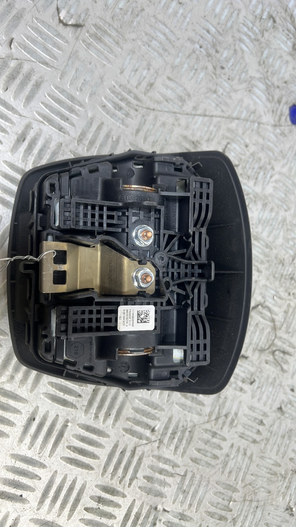 Air bag conducteur RENAULT GRAND SCENIC 3 PHASE 1 – 985701921r
