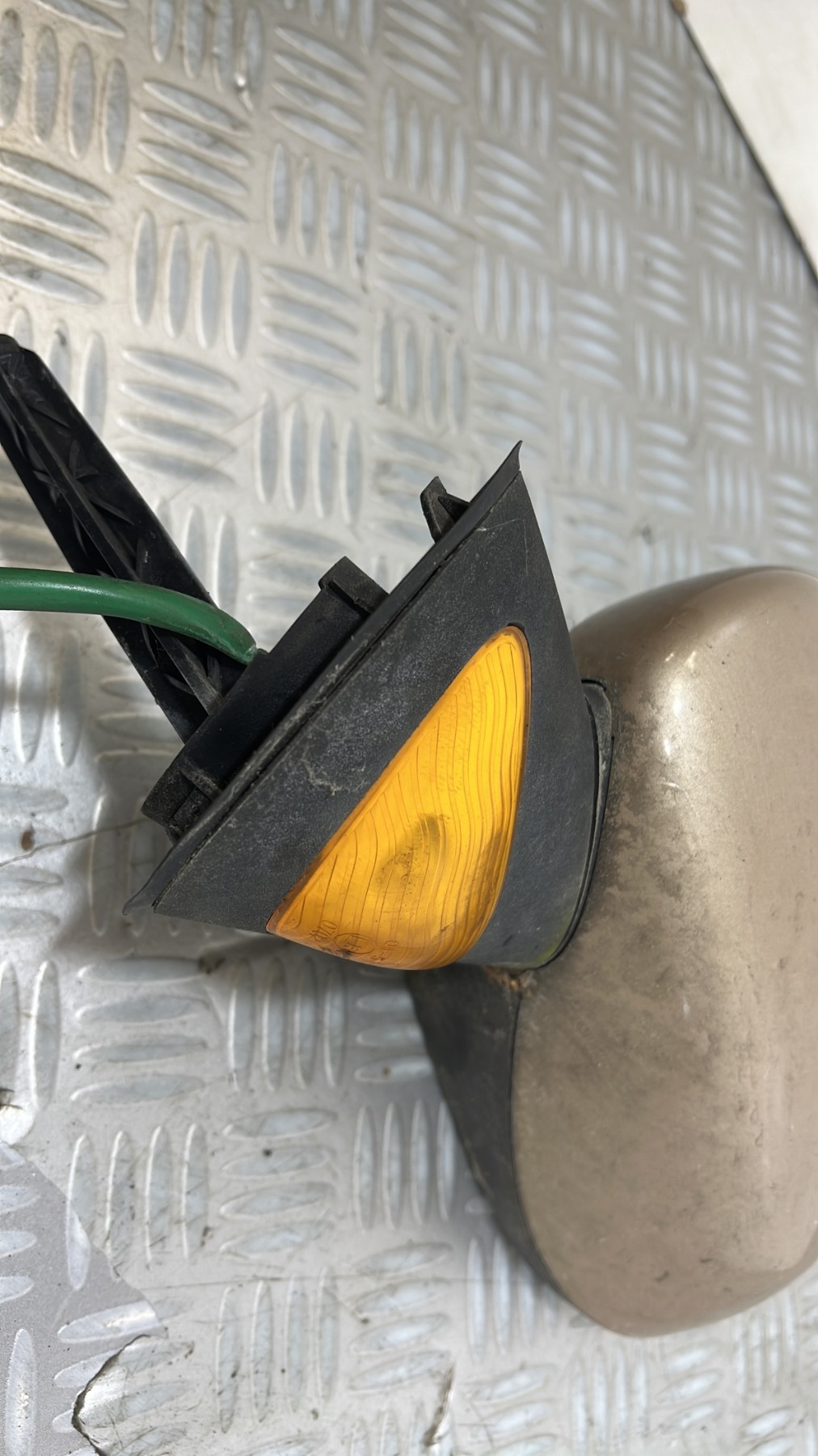 Retroviseur gauche RENAULT MODUS PHASE 1 – 12423360