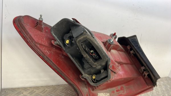 Feu arriere principal droit (feux) PEUGEOT 407 PHASE 1 BREAK – 6351T3