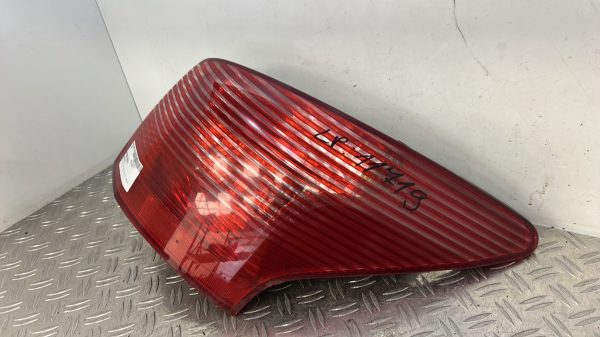Feu arriere principal droit (feux) PEUGEOT 407 PHASE 1 BREAK – 6351T3
