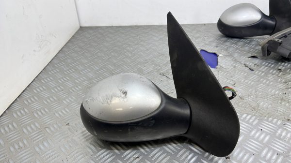 Retroviseur droit PEUGEOT 206 PHASE 1 – 00008154JC