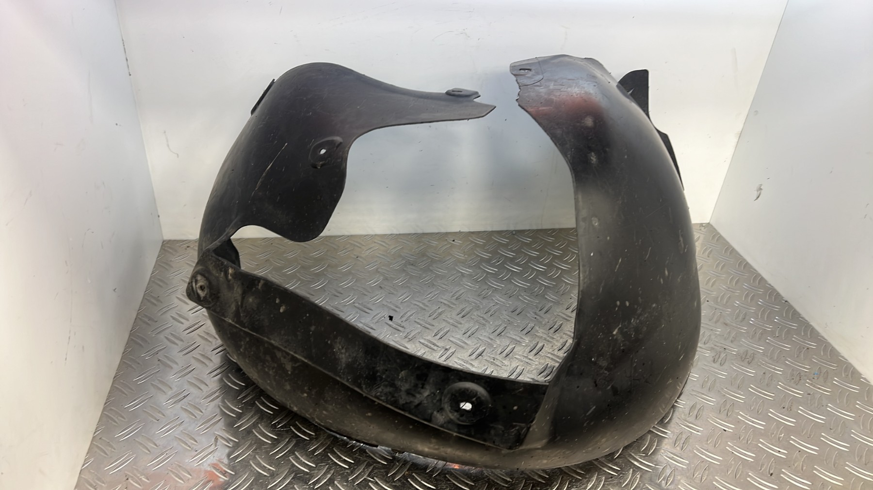 Pare boue avant gauche AUDI A3 2 SPORTBACK PHASE 1 – 8P7821191F