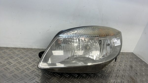 Optique avant principal gauche (feux)(phare) SKODA FABIA 2 PHASE 1 – 24783100L