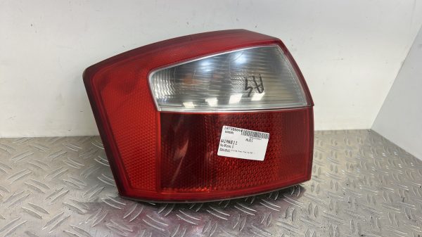 Feu arriere principal gauche (feux) AUDI A4 2 PHASE 2 – 8e0945095d