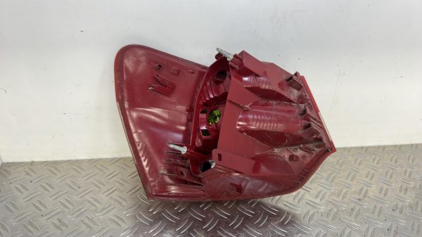 Feu arriere principal droit (feux) CITROEN C5 2 – 9681063680