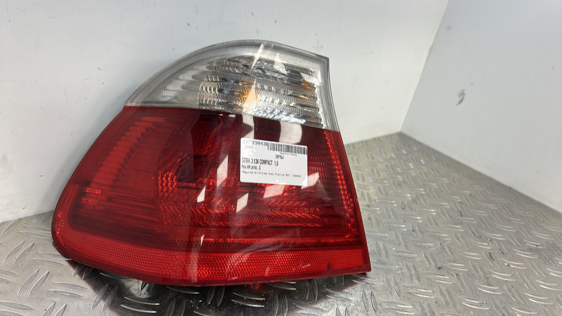 Feu arriere principal gauche (feux) BMW SERIE 3 E36 COMPACT – 8383821